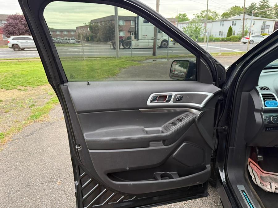 2015 Ford Explorer 4WD 4dr Sport, available for sale in Philadelphia, Pennsylvania | Eugen's Auto Sales & Repairs. Philadelphia, Pennsylvania 2015 Ford Explorer 4WD 4dr Sport, available for sale in Philadelphia, Pennsylvania | Eugen's Auto Sales & Repairs. Philadelphia, Pennsylvania