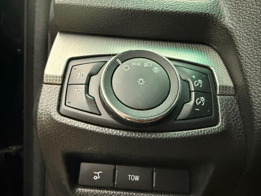 2015 Ford Explorer 4WD 4dr Sport, available for sale in Philadelphia, Pennsylvania | Eugen's Auto Sales & Repairs. Philadelphia, Pennsylvania 2015 Ford Explorer 4WD 4dr Sport, available for sale in Philadelphia, Pennsylvania | Eugen's Auto Sales & Repairs. Philadelphia, Pennsylvania