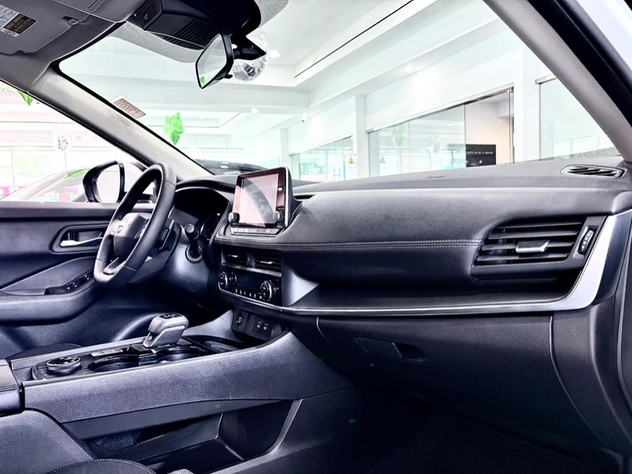 2025 Nissan Rogue AWD SV, available for sale in Franklin Square, New York | Luxury Motor Club. Franklin Square, New York 2025 Nissan Rogue AWD SV, available for sale in Franklin Square, New York | Luxury Motor Club. Franklin Square, New York