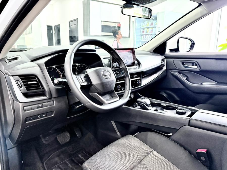 2025 Nissan Rogue AWD SV, available for sale in Franklin Square, New York | Luxury Motor Club. Franklin Square, New York 2025 Nissan Rogue AWD SV, available for sale in Franklin Square, New York | Luxury Motor Club. Franklin Square, New York