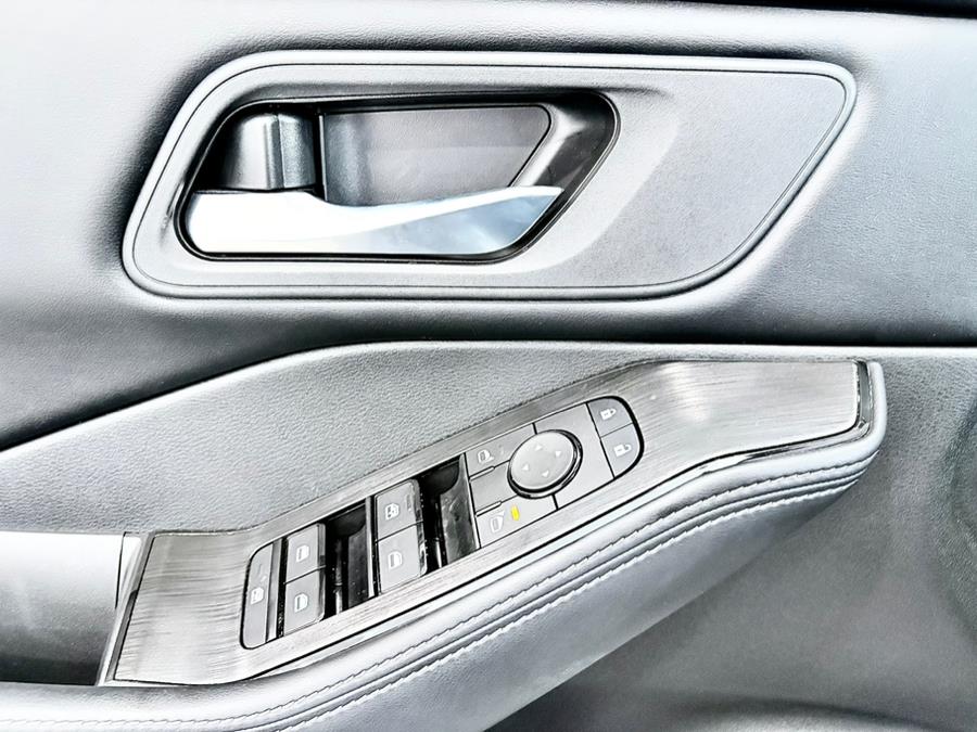 2025 Nissan Rogue AWD SV, available for sale in Franklin Square, New York | Luxury Motor Club. Franklin Square, New York 2025 Nissan Rogue AWD SV, available for sale in Franklin Square, New York | Luxury Motor Club. Franklin Square, New York