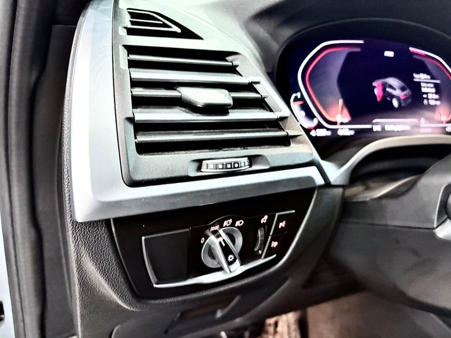 2022 BMW X4 xDrive30i Sports Activity Coupe, available for sale in Franklin Sq, New York | Long Island Auto Center. Franklin Sq, New York 2022 BMW X4 xDrive30i Sports Activity Coupe, available for sale in Franklin Sq, New York | Long Island Auto Center. Franklin Sq, New York