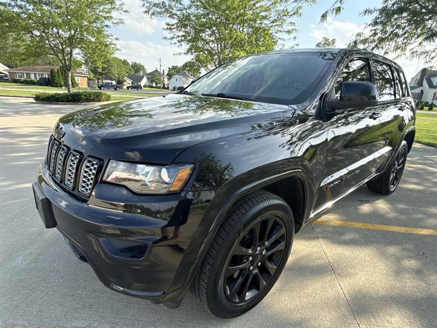 2019 Jeep Grand Cherokee Altitude, available for sale in Elida, Ohio | Josh's All Under Ten LLC. Elida, Ohio 2019 Jeep Grand Cherokee Altitude, available for sale in Elida, Ohio | Josh's All Under Ten LLC. Elida, Ohio