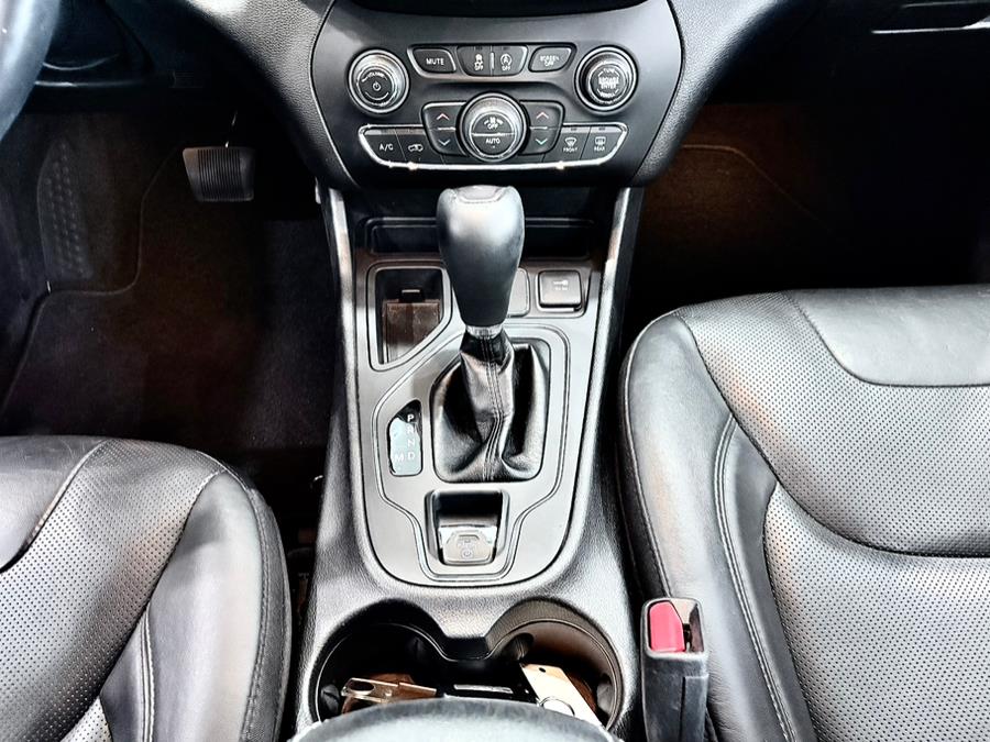 2021 Jeep Cherokee Latitude Lux FWD, available for sale in Franklin Square, New York | Luxury Motor Club. Franklin Square, New York 2021 Jeep Cherokee Latitude Lux FWD, available for sale in Franklin Square, New York | Luxury Motor Club. Franklin Square, New York