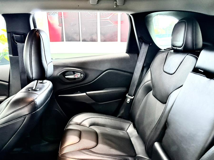 2021 Jeep Cherokee Latitude Lux FWD, available for sale in Franklin Square, New York | Luxury Motor Club. Franklin Square, New York 2021 Jeep Cherokee Latitude Lux FWD, available for sale in Franklin Square, New York | Luxury Motor Club. Franklin Square, New York