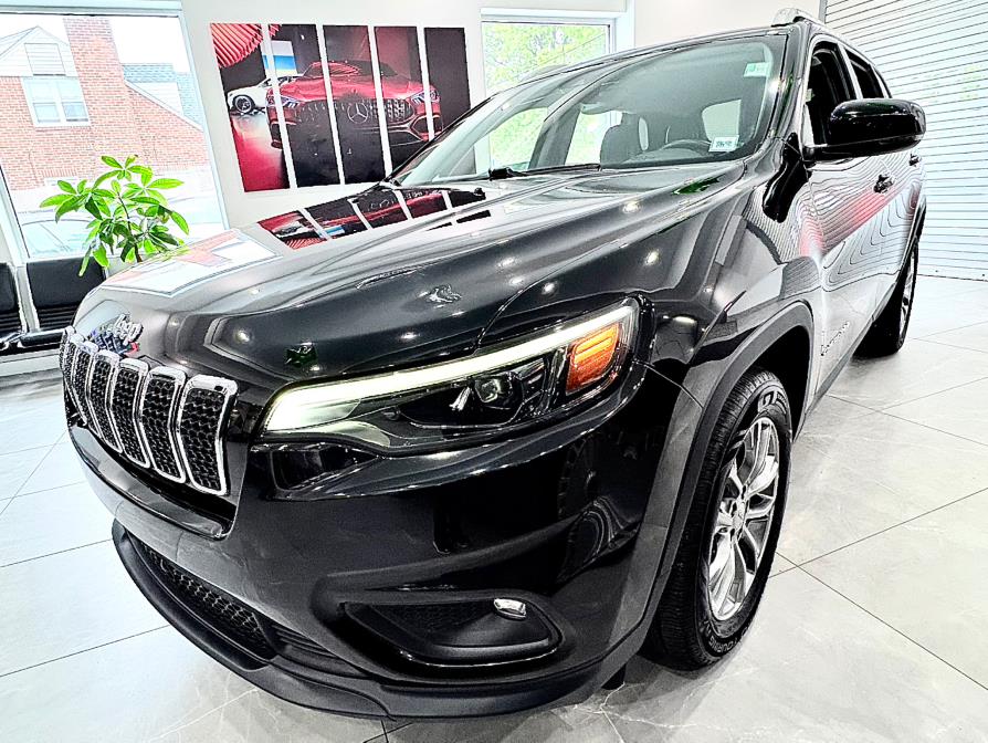 2021 Jeep Cherokee Latitude Lux FWD, available for sale in Franklin Square, New York | Luxury Motor Club. Franklin Square, New York 2021 Jeep Cherokee Latitude Lux FWD, available for sale in Franklin Square, New York | Luxury Motor Club. Franklin Square, New York