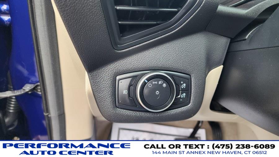 2016 Ford Escape 4WD 4dr SE, available for sale in New Haven, Connecticut | Performance Auto Sales LLC. New Haven, Connecticut 2016 Ford Escape 4WD 4dr SE, available for sale in New Haven, Connecticut | Performance Auto Sales LLC. New Haven, Connecticut