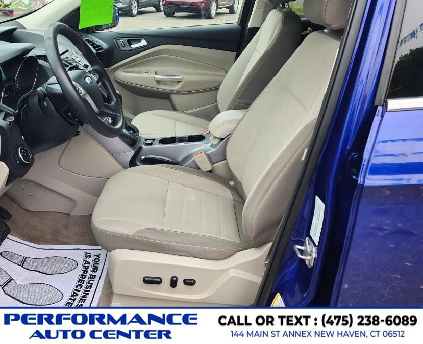 2016 Ford Escape 4WD 4dr SE, available for sale in New Haven, Connecticut | Performance Auto Sales LLC. New Haven, Connecticut 2016 Ford Escape 4WD 4dr SE, available for sale in New Haven, Connecticut | Performance Auto Sales LLC. New Haven, Connecticut