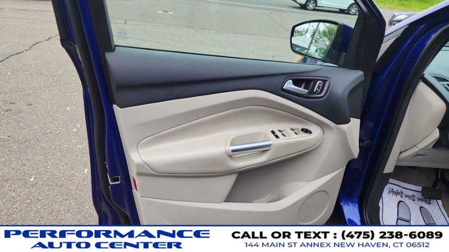 2016 Ford Escape 4WD 4dr SE, available for sale in New Haven, Connecticut | Performance Auto Sales LLC. New Haven, Connecticut 2016 Ford Escape 4WD 4dr SE, available for sale in New Haven, Connecticut | Performance Auto Sales LLC. New Haven, Connecticut