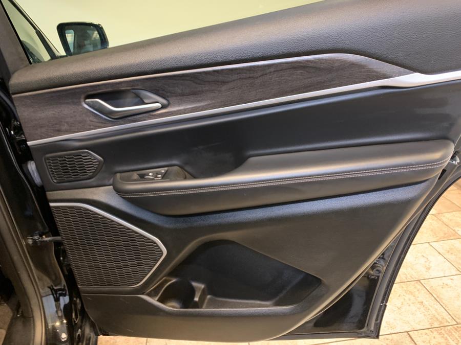 2022 Jeep Grand Cherokee L Limited 4x4, available for sale in Lodi, New Jersey | European Auto Expo. Lodi, New Jersey 2022 Jeep Grand Cherokee L Limited 4x4, available for sale in Lodi, New Jersey | European Auto Expo. Lodi, New Jersey