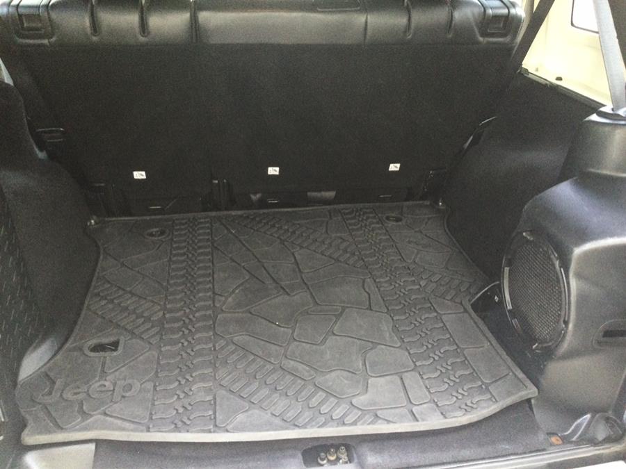 2014 Jeep Wrangler Unlimited 4WD 4dr Sahara, available for sale in Plantsville, Connecticut | L&S Automotive LLC. Plantsville, Connecticut 2014 Jeep Wrangler Unlimited 4WD 4dr Sahara, available for sale in Plantsville, Connecticut | L&S Automotive LLC. Plantsville, Connecticut