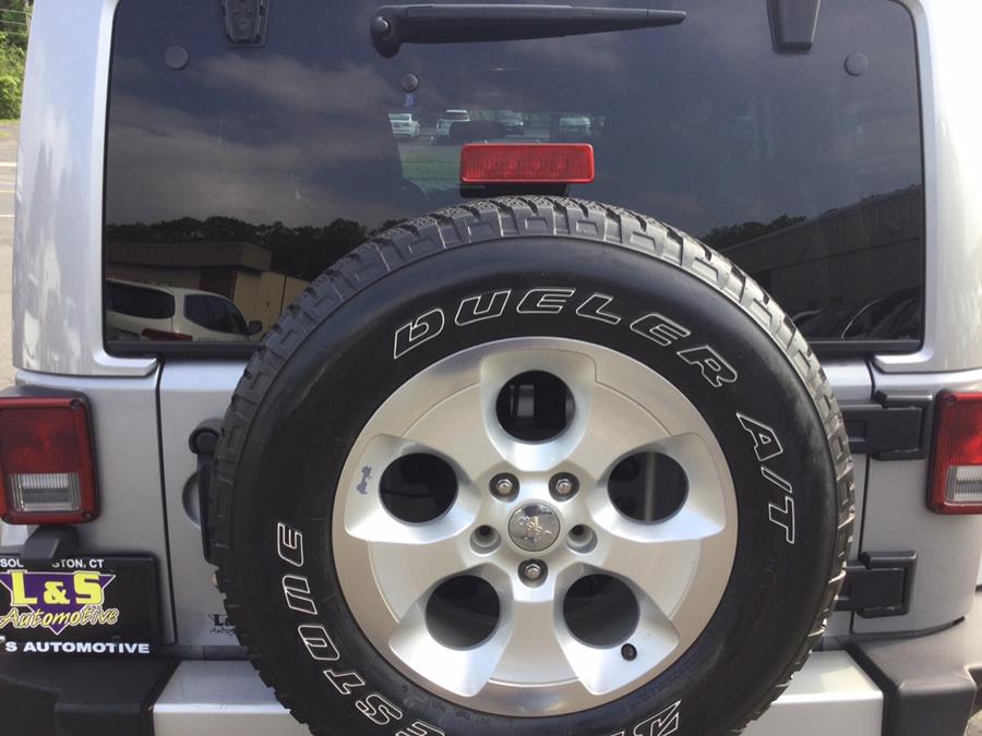 2014 Jeep Wrangler Unlimited 4WD 4dr Sahara, available for sale in Plantsville, Connecticut | L&S Automotive LLC. Plantsville, Connecticut 2014 Jeep Wrangler Unlimited 4WD 4dr Sahara, available for sale in Plantsville, Connecticut | L&S Automotive LLC. Plantsville, Connecticut
