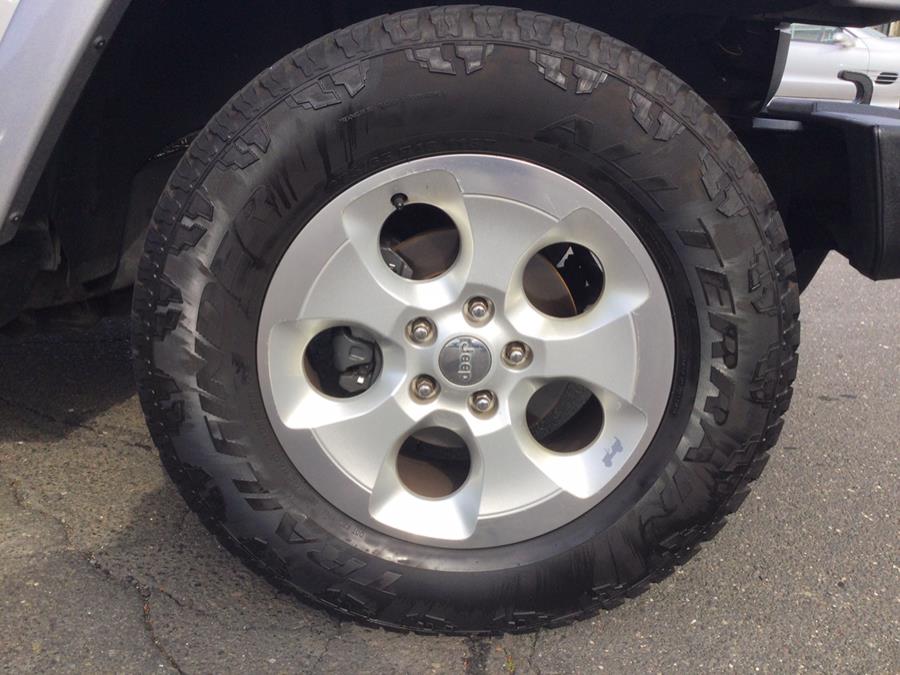 2014 Jeep Wrangler Unlimited 4WD 4dr Sahara, available for sale in Plantsville, Connecticut | L&S Automotive LLC. Plantsville, Connecticut 2014 Jeep Wrangler Unlimited 4WD 4dr Sahara, available for sale in Plantsville, Connecticut | L&S Automotive LLC. Plantsville, Connecticut