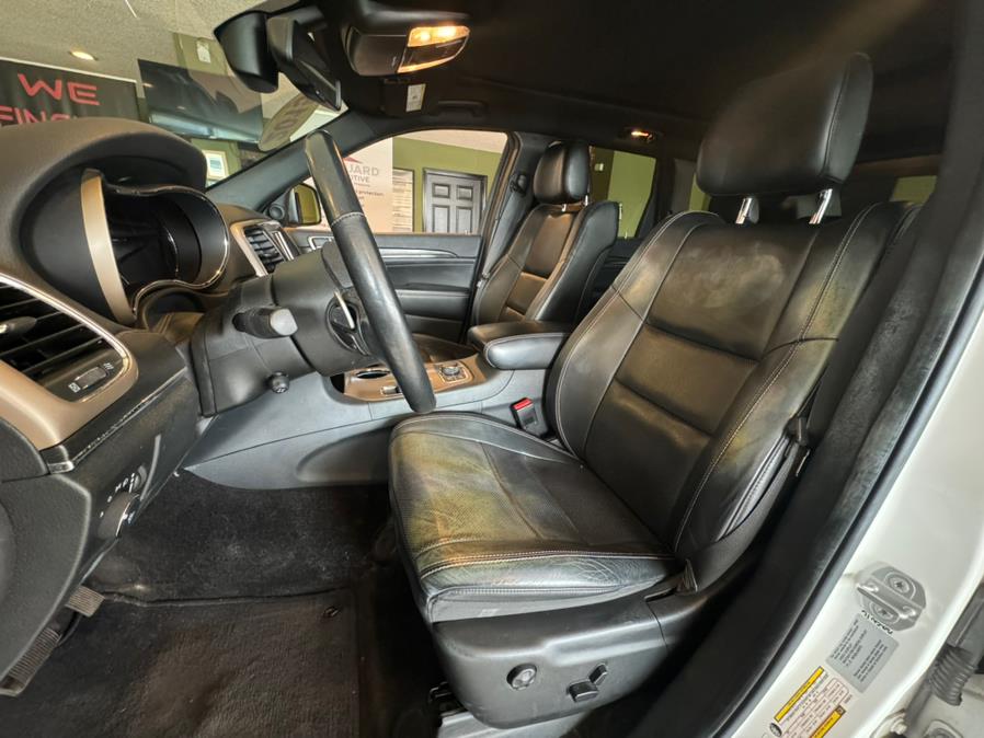 2015 Jeep Grand Cherokee 4WD 4dr Limited, available for sale in West Hartford, Connecticut | AutoMax. West Hartford, Connecticut 2015 Jeep Grand Cherokee 4WD 4dr Limited, available for sale in West Hartford, Connecticut | AutoMax. West Hartford, Connecticut