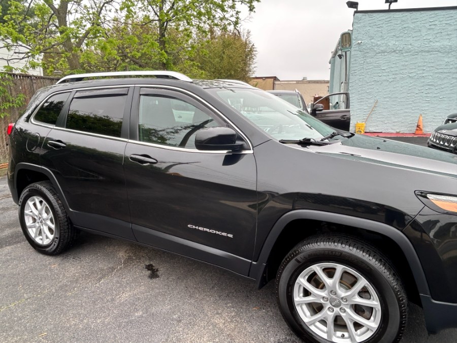 2015 Jeep Cherokee 4WD 4dr Latitude, available for sale in West Babylon, New York | New Gen Auto Group. West Babylon, New York 2015 Jeep Cherokee 4WD 4dr Latitude, available for sale in West Babylon, New York | New Gen Auto Group. West Babylon, New York