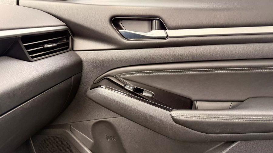 2021 Nissan Altima 2.5 SV Sedan 4D, available for sale in Linden, New Jersey | Route 27 Auto Mall. Linden, New Jersey 2021 Nissan Altima 2.5 SV Sedan 4D, available for sale in Linden, New Jersey | Route 27 Auto Mall. Linden, New Jersey