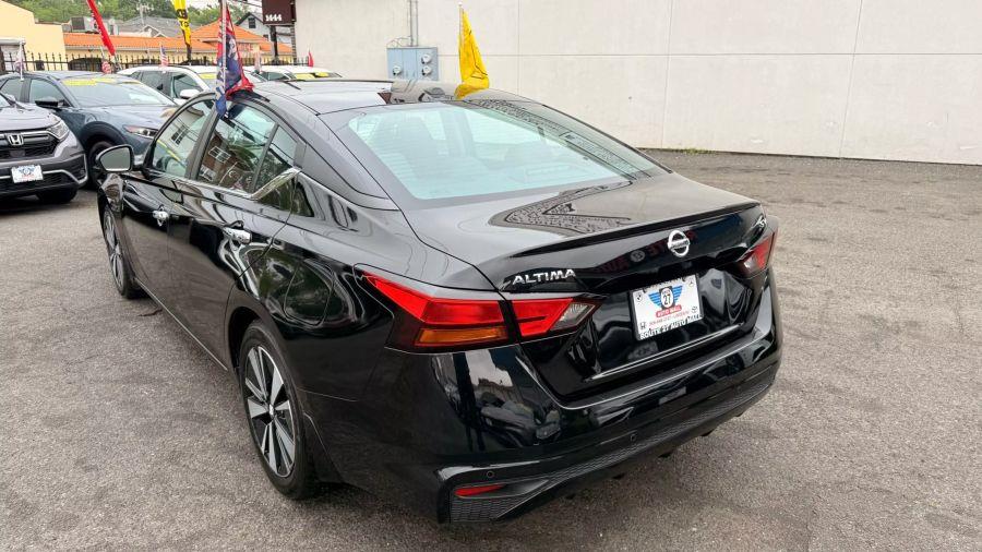 2021 Nissan Altima 2.5 SV Sedan 4D, available for sale in Linden, New Jersey | Route 27 Auto Mall. Linden, New Jersey 2021 Nissan Altima 2.5 SV Sedan 4D, available for sale in Linden, New Jersey | Route 27 Auto Mall. Linden, New Jersey