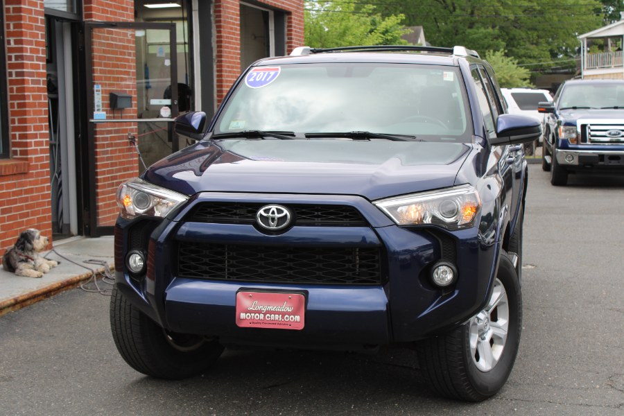 2017 Toyota 4Runner SR5 4WD (Natl), available for sale in ENFIELD, Connecticut | Longmeadow Motor Cars. ENFIELD, Connecticut