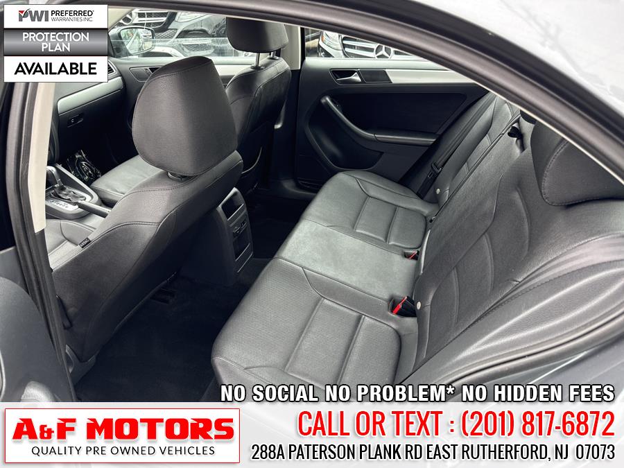 2011 Volkswagen Jetta Sedan 4dr Auto SEL w/Sunroof PZEV, available for sale in East Rutherford, New Jersey | A&F Motors LLC. East Rutherford, New Jersey 2011 Volkswagen Jetta Sedan 4dr Auto SEL w/Sunroof PZEV, available for sale in East Rutherford, New Jersey | A&F Motors LLC. East Rutherford, New Jersey