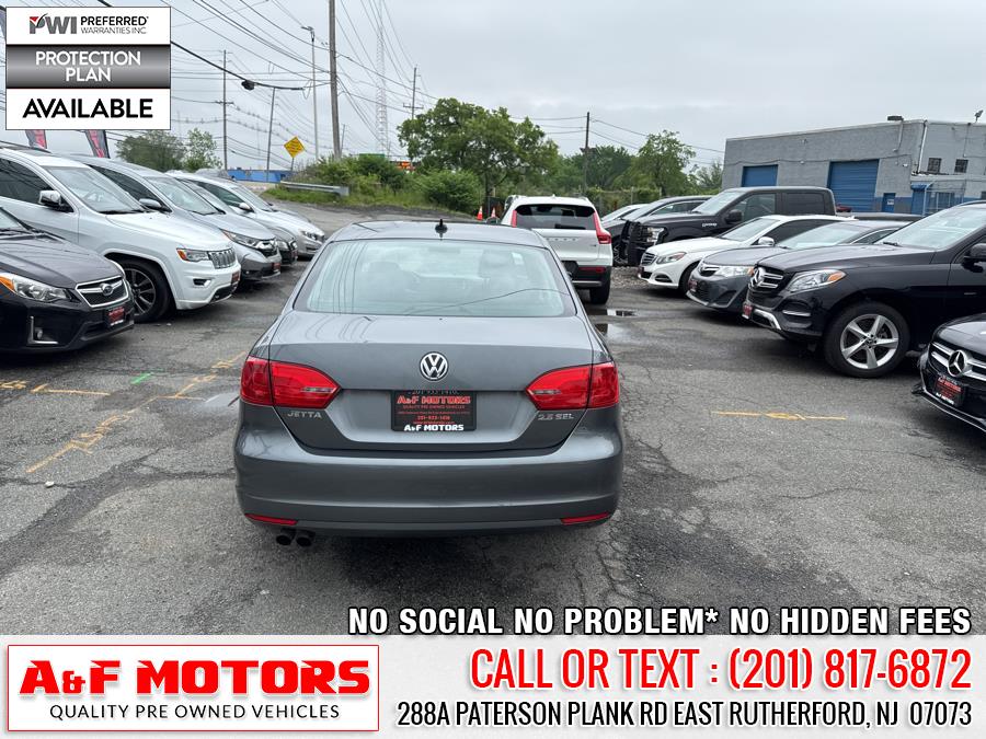 2011 Volkswagen Jetta Sedan 4dr Auto SEL w/Sunroof PZEV, available for sale in East Rutherford, New Jersey | A&F Motors LLC. East Rutherford, New Jersey 2011 Volkswagen Jetta Sedan 4dr Auto SEL w/Sunroof PZEV, available for sale in East Rutherford, New Jersey | A&F Motors LLC. East Rutherford, New Jersey