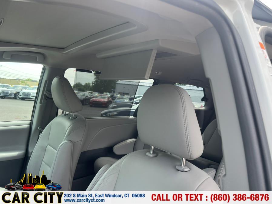 2017 Toyota Sienna XLE Premium AWD 7-Passenger (Natl), available for sale in East Windsor, Connecticut | Car City LLC. East Windsor, Connecticut 2017 Toyota Sienna XLE Premium AWD 7-Passenger (Natl), available for sale in East Windsor, Connecticut | Car City LLC. East Windsor, Connecticut