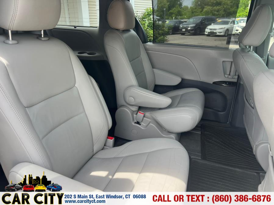 2017 Toyota Sienna XLE Premium AWD 7-Passenger (Natl), available for sale in East Windsor, Connecticut | Car City LLC. East Windsor, Connecticut 2017 Toyota Sienna XLE Premium AWD 7-Passenger (Natl), available for sale in East Windsor, Connecticut | Car City LLC. East Windsor, Connecticut