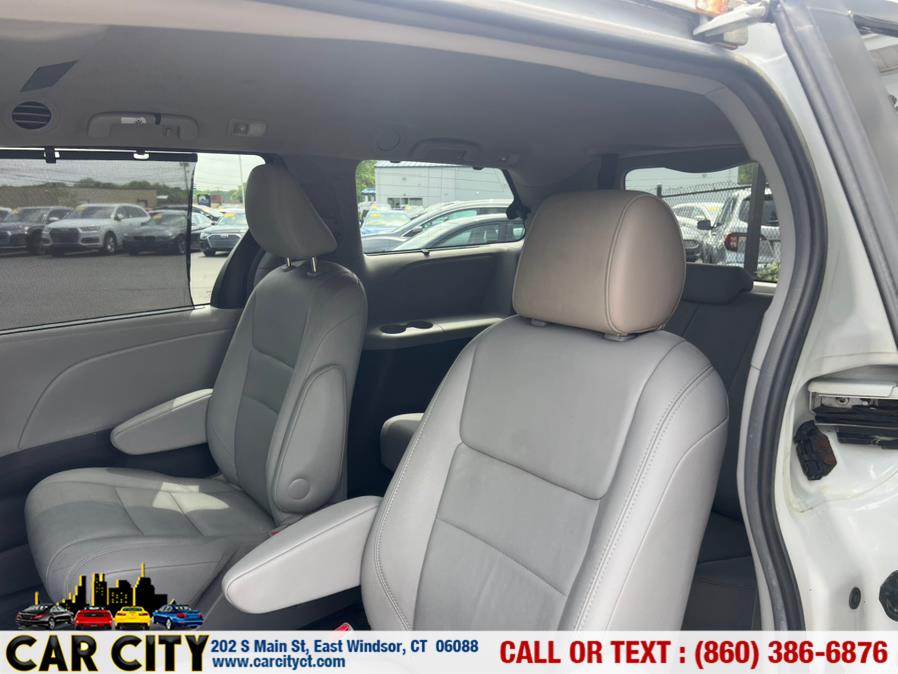 2017 Toyota Sienna XLE Premium AWD 7-Passenger (Natl), available for sale in East Windsor, Connecticut | Car City LLC. East Windsor, Connecticut 2017 Toyota Sienna XLE Premium AWD 7-Passenger (Natl), available for sale in East Windsor, Connecticut | Car City LLC. East Windsor, Connecticut