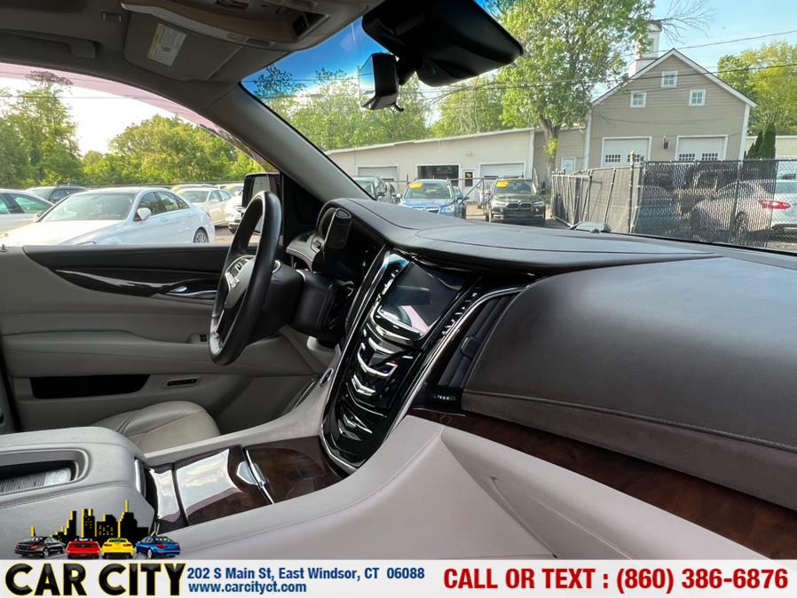 2017 Cadillac Escalade 4WD 4dr Luxury, available for sale in East Windsor, Connecticut | Car City LLC. East Windsor, Connecticut 2017 Cadillac Escalade 4WD 4dr Luxury, available for sale in East Windsor, Connecticut | Car City LLC. East Windsor, Connecticut