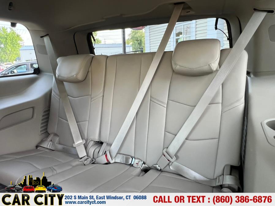 2017 Cadillac Escalade 4WD 4dr Luxury, available for sale in East Windsor, Connecticut | Car City LLC. East Windsor, Connecticut 2017 Cadillac Escalade 4WD 4dr Luxury, available for sale in East Windsor, Connecticut | Car City LLC. East Windsor, Connecticut