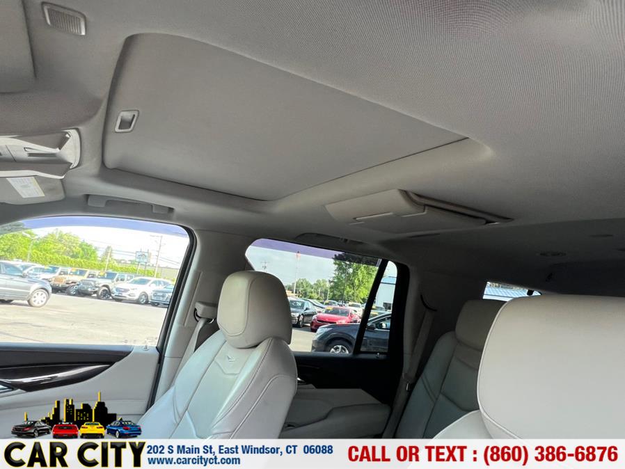 2017 Cadillac Escalade 4WD 4dr Luxury, available for sale in East Windsor, Connecticut | Car City LLC. East Windsor, Connecticut 2017 Cadillac Escalade 4WD 4dr Luxury, available for sale in East Windsor, Connecticut | Car City LLC. East Windsor, Connecticut