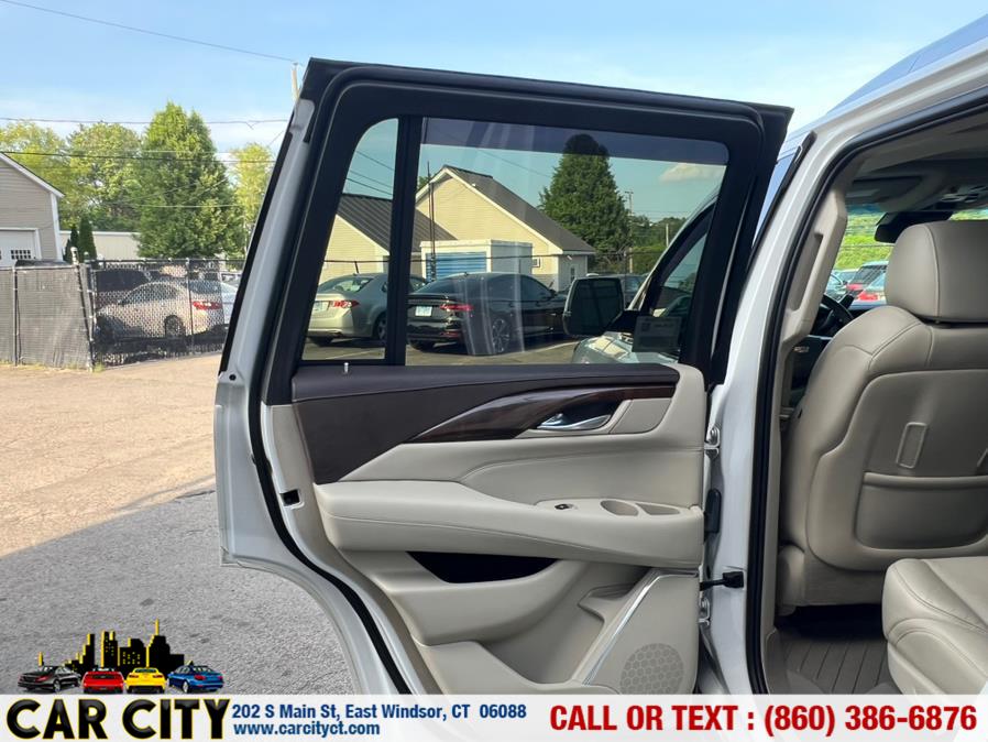 2017 Cadillac Escalade 4WD 4dr Luxury, available for sale in East Windsor, Connecticut | Car City LLC. East Windsor, Connecticut 2017 Cadillac Escalade 4WD 4dr Luxury, available for sale in East Windsor, Connecticut | Car City LLC. East Windsor, Connecticut