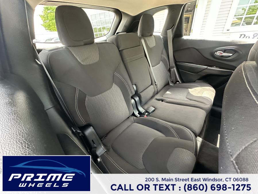 2015 Jeep Cherokee 4WD 4dr Latitude, available for sale in East Windsor, Connecticut | Prime Wheels. East Windsor, Connecticut 2015 Jeep Cherokee 4WD 4dr Latitude, available for sale in East Windsor, Connecticut | Prime Wheels. East Windsor, Connecticut