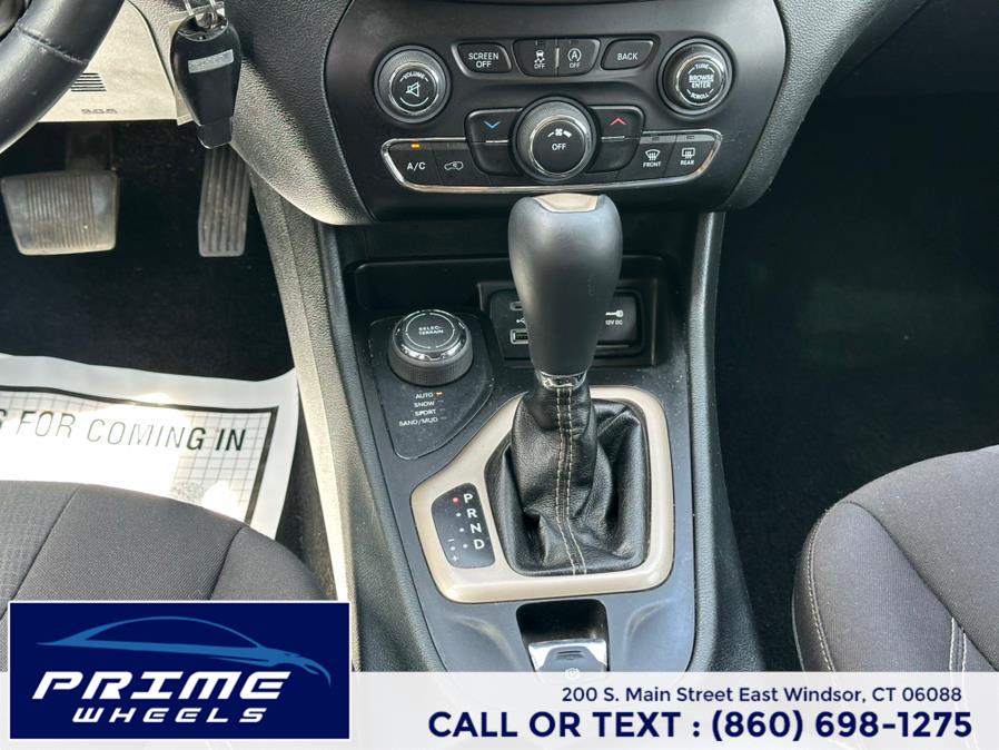 2015 Jeep Cherokee 4WD 4dr Latitude, available for sale in East Windsor, Connecticut | Prime Wheels. East Windsor, Connecticut 2015 Jeep Cherokee 4WD 4dr Latitude, available for sale in East Windsor, Connecticut | Prime Wheels. East Windsor, Connecticut