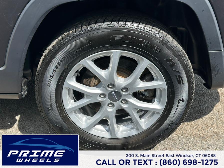 2015 Jeep Cherokee 4WD 4dr Latitude, available for sale in East Windsor, Connecticut | Prime Wheels. East Windsor, Connecticut 2015 Jeep Cherokee 4WD 4dr Latitude, available for sale in East Windsor, Connecticut | Prime Wheels. East Windsor, Connecticut