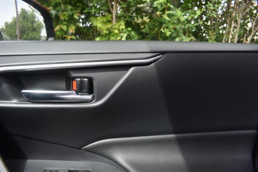 2019 Toyota Rav4 Hybrid XLE, available for sale in Valley Stream, New York | Certified Performance Motors. Valley Stream, New York 2019 Toyota Rav4 Hybrid XLE, available for sale in Valley Stream, New York | Certified Performance Motors. Valley Stream, New York