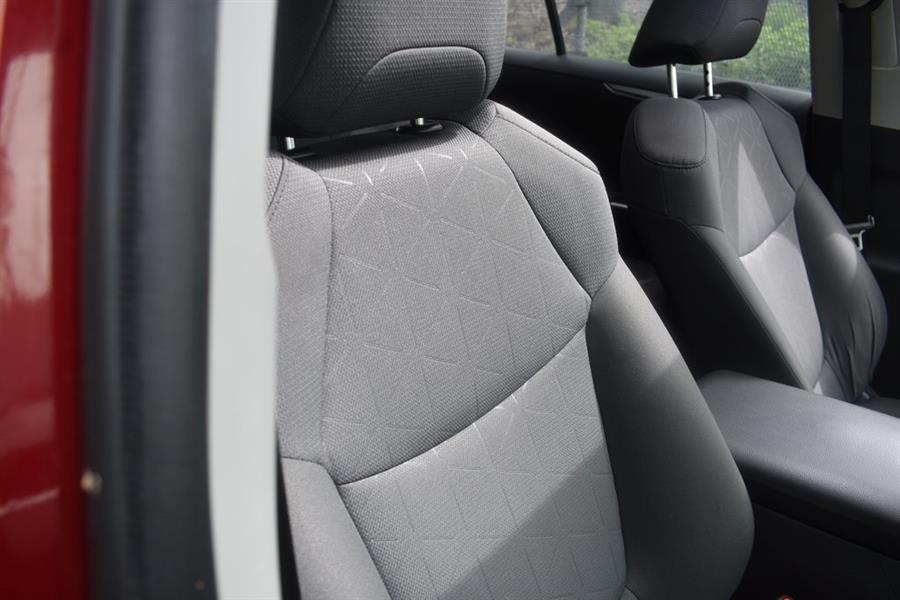 2019 Toyota Rav4 Hybrid XLE, available for sale in Valley Stream, New York | Certified Performance Motors. Valley Stream, New York 2019 Toyota Rav4 Hybrid XLE, available for sale in Valley Stream, New York | Certified Performance Motors. Valley Stream, New York