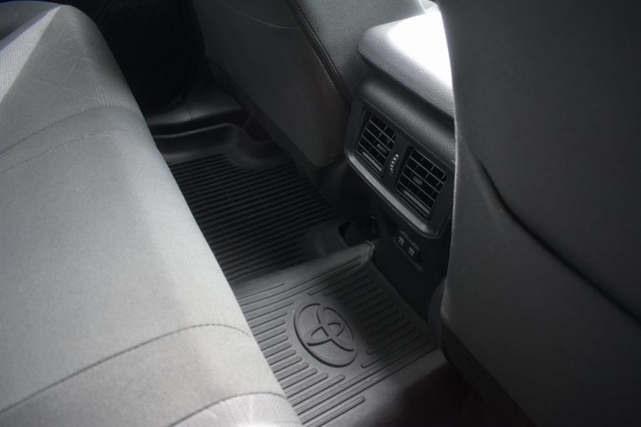 2019 Toyota Rav4 Hybrid XLE, available for sale in Valley Stream, New York | Certified Performance Motors. Valley Stream, New York 2019 Toyota Rav4 Hybrid XLE, available for sale in Valley Stream, New York | Certified Performance Motors. Valley Stream, New York