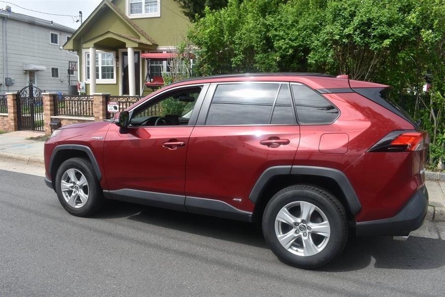 2019 Toyota Rav4 Hybrid XLE, available for sale in Valley Stream, New York | Certified Performance Motors. Valley Stream, New York 2019 Toyota Rav4 Hybrid XLE, available for sale in Valley Stream, New York | Certified Performance Motors. Valley Stream, New York