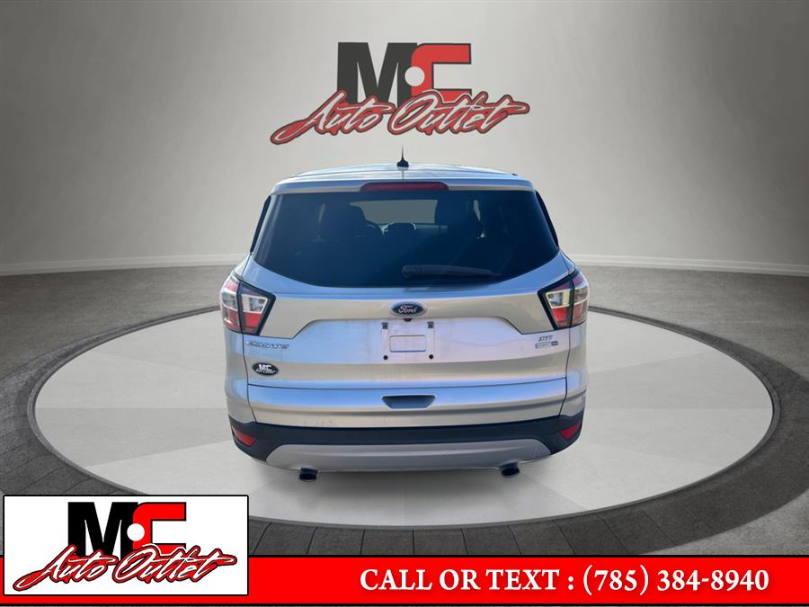 2017 Ford Escape SE 4WD, available for sale in Colby, Kansas | M C Auto Outlet Inc. Colby, Kansas 2017 Ford Escape SE 4WD, available for sale in Colby, Kansas | M C Auto Outlet Inc. Colby, Kansas