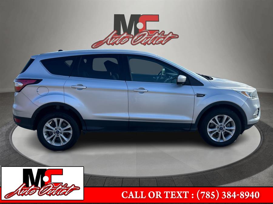 2017 Ford Escape SE 4WD, available for sale in Colby, Kansas | M C Auto Outlet Inc. Colby, Kansas 2017 Ford Escape SE 4WD, available for sale in Colby, Kansas | M C Auto Outlet Inc. Colby, Kansas