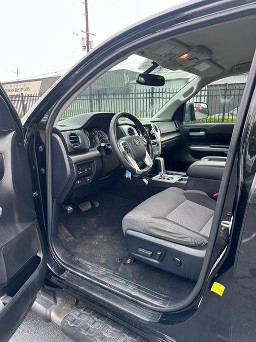 2017 Toyota Tundra 4WD SR5 CrewMax 5.5'' Bed 5.7L (Natl), available for sale in Garfield, New Jersey | Mikes Auto Sales LLC. Garfield, New Jersey 2017 Toyota Tundra 4WD SR5 CrewMax 5.5'' Bed 5.7L (Natl), available for sale in Garfield, New Jersey | Mikes Auto Sales LLC. Garfield, New Jersey