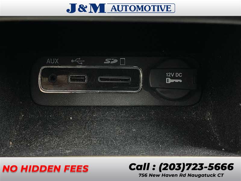 2015 Jeep Grand Cherokee Altitude, available for sale in Naugatuck, Connecticut | J&M Automotive Sls&Svc LLC. Naugatuck, Connecticut 2015 Jeep Grand Cherokee Altitude, available for sale in Naugatuck, Connecticut | J&M Automotive Sls&Svc LLC. Naugatuck, Connecticut