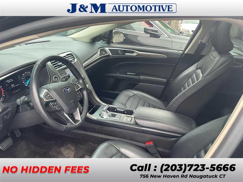 2017 Ford Fusion SE, available for sale in Naugatuck, Connecticut | J&M Automotive Sls&Svc LLC. Naugatuck, Connecticut 2017 Ford Fusion SE, available for sale in Naugatuck, Connecticut | J&M Automotive Sls&Svc LLC. Naugatuck, Connecticut