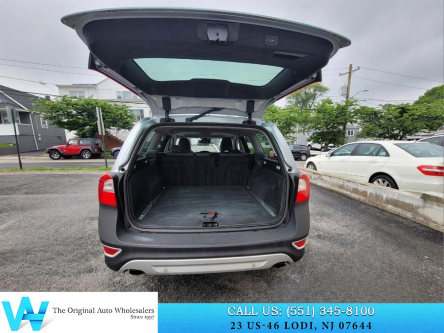 2012 Volvo XC70 AWD 4dr Wgn 3.0L T6 Premier Plus, available for sale in Lodi, New Jersey | AW Auto & Truck Wholesalers, Inc. Lodi, New Jersey 2012 Volvo XC70 AWD 4dr Wgn 3.0L T6 Premier Plus, available for sale in Lodi, New Jersey | AW Auto & Truck Wholesalers, Inc. Lodi, New Jersey