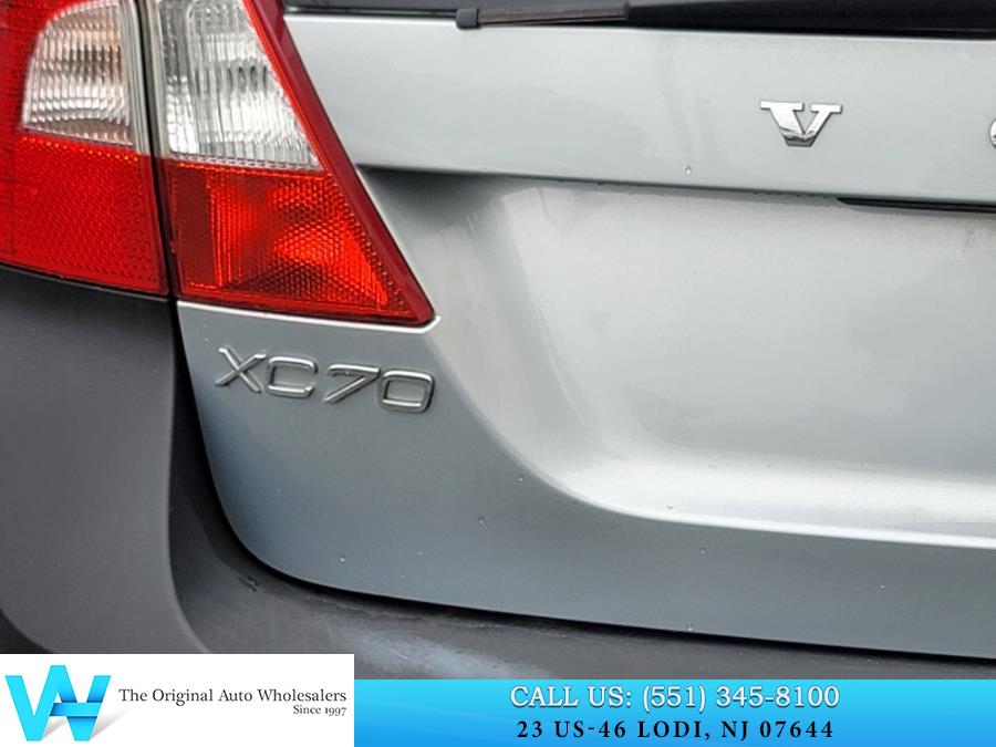 2012 Volvo XC70 AWD 4dr Wgn 3.0L T6 Premier Plus, available for sale in Lodi, New Jersey | AW Auto & Truck Wholesalers, Inc. Lodi, New Jersey 2012 Volvo XC70 AWD 4dr Wgn 3.0L T6 Premier Plus, available for sale in Lodi, New Jersey | AW Auto & Truck Wholesalers, Inc. Lodi, New Jersey