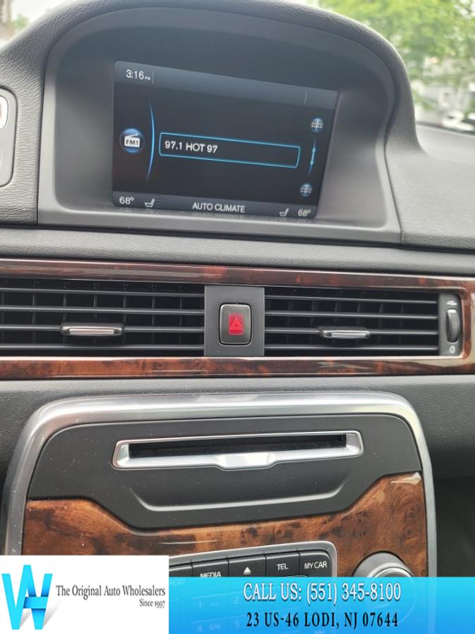 2012 Volvo XC70 AWD 4dr Wgn 3.0L T6 Premier Plus, available for sale in Lodi, New Jersey | AW Auto & Truck Wholesalers, Inc. Lodi, New Jersey 2012 Volvo XC70 AWD 4dr Wgn 3.0L T6 Premier Plus, available for sale in Lodi, New Jersey | AW Auto & Truck Wholesalers, Inc. Lodi, New Jersey