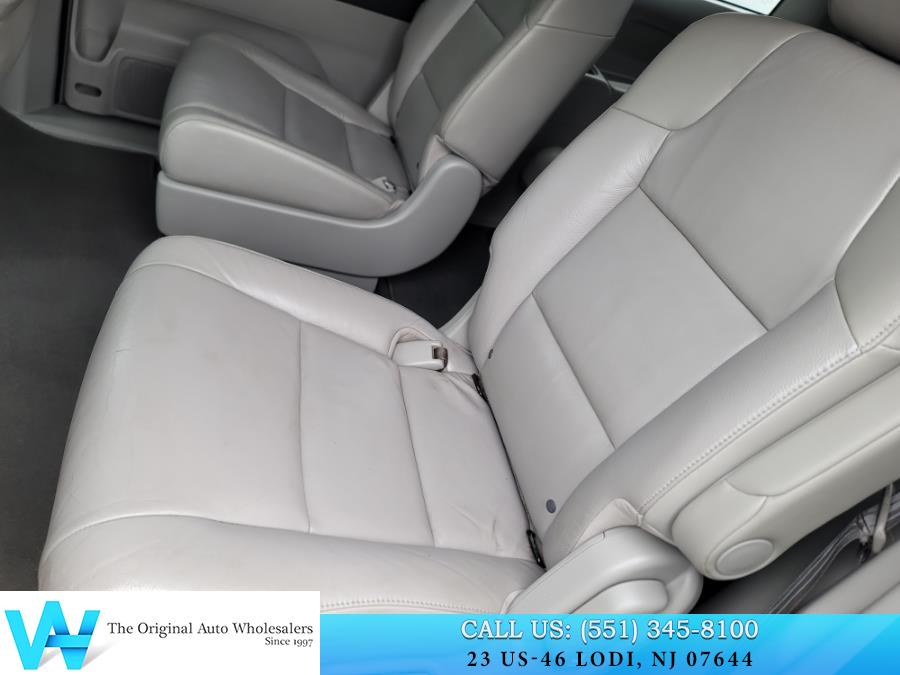 2012 Honda Odyssey 5dr EX-L w/Navi, available for sale in Lodi, New Jersey | AW Auto & Truck Wholesalers, Inc. Lodi, New Jersey 2012 Honda Odyssey 5dr EX-L w/Navi, available for sale in Lodi, New Jersey | AW Auto & Truck Wholesalers, Inc. Lodi, New Jersey