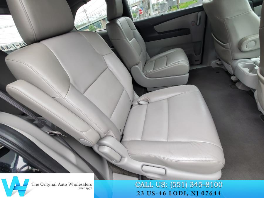 2012 Honda Odyssey 5dr EX-L w/Navi, available for sale in Lodi, New Jersey | AW Auto & Truck Wholesalers, Inc. Lodi, New Jersey 2012 Honda Odyssey 5dr EX-L w/Navi, available for sale in Lodi, New Jersey | AW Auto & Truck Wholesalers, Inc. Lodi, New Jersey