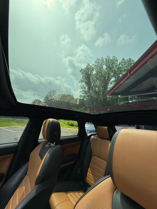 2017 Land Rover Range Rover Evoque 5 Door HSE Dynamic, available for sale in Windsor Locks, Connecticut | JANNA MOTORS LLC. Windsor Locks, Connecticut 2017 Land Rover Range Rover Evoque 5 Door HSE Dynamic, available for sale in Windsor Locks, Connecticut | JANNA MOTORS LLC. Windsor Locks, Connecticut