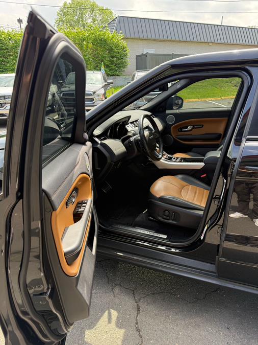 2017 Land Rover Range Rover Evoque 5 Door HSE Dynamic, available for sale in Windsor Locks, Connecticut | JANNA MOTORS LLC. Windsor Locks, Connecticut 2017 Land Rover Range Rover Evoque 5 Door HSE Dynamic, available for sale in Windsor Locks, Connecticut | JANNA MOTORS LLC. Windsor Locks, Connecticut